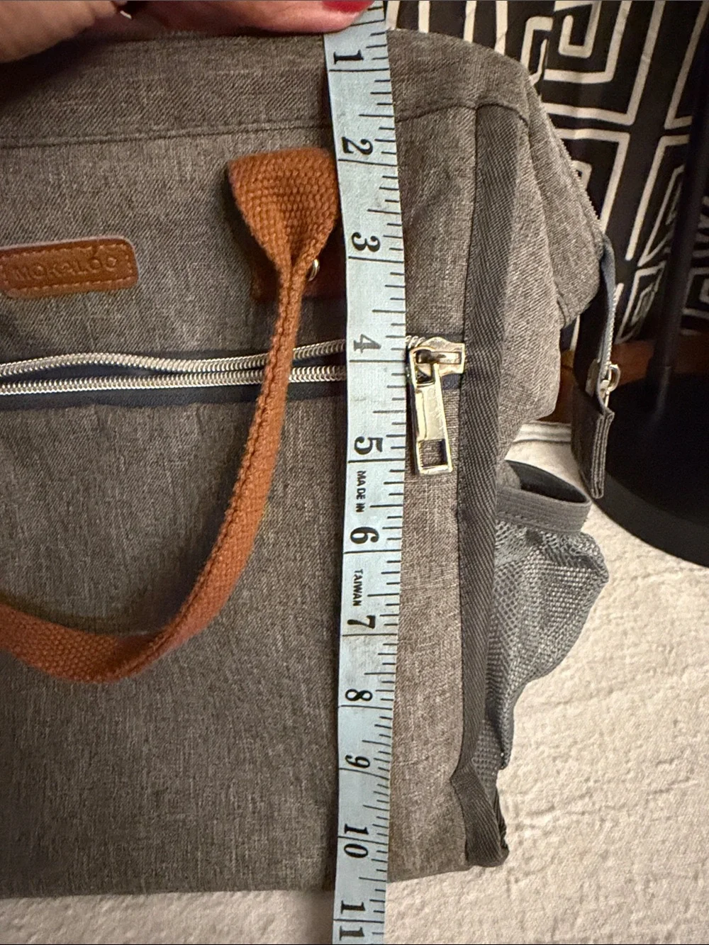 Stylish Grey Shoulder Bag with Tan Accents